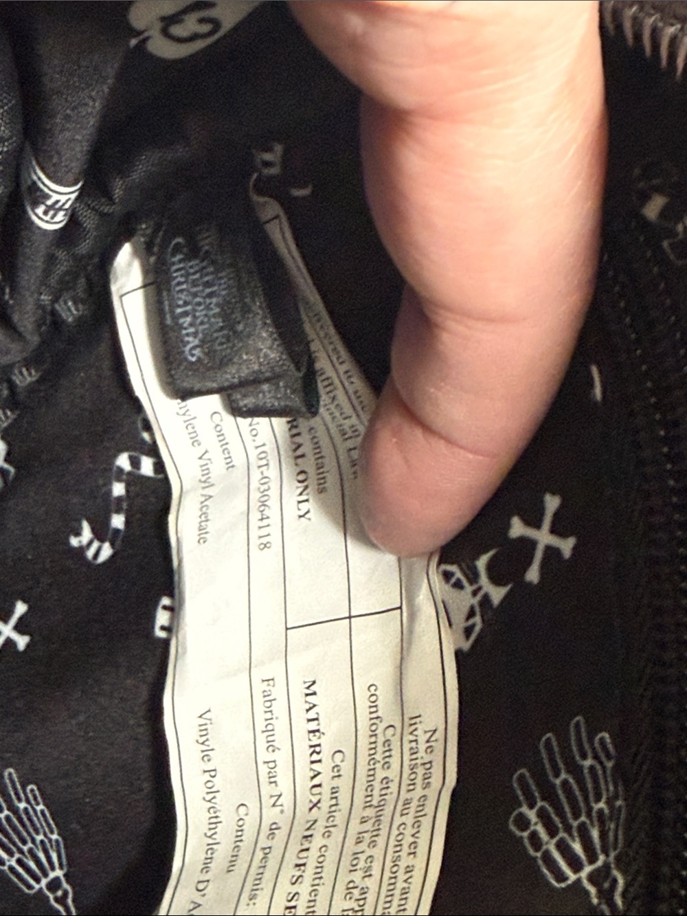 Loungefly The Nightmare Before Christmas Oogie Boogie Roulette Wheel Crossbody - Picture 4 of 9
